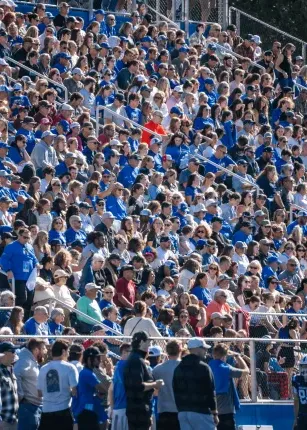 A full stadium at Homecoming